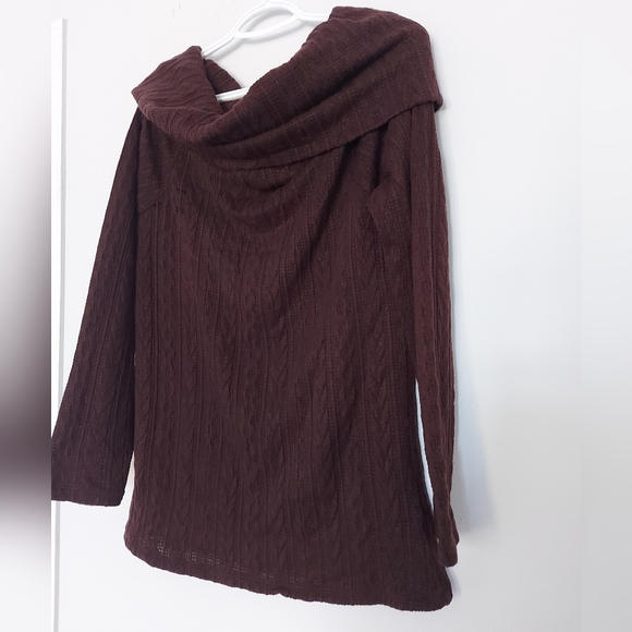 Cacao brown off the shoulder sweater - Picture 3 of 4